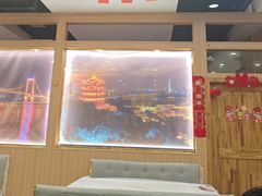 -江城燕子大排档(江汉路步行街店)