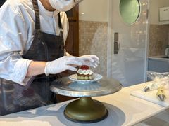 -VERIE BAKEHOUSE