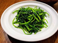 清炒茼蒿-六大碗(稻河古街区店)