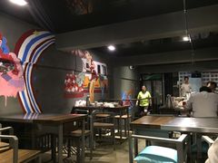 -龙巢盱眙龙虾·牛蛙·烧烤宵夜(八卦岭店)