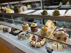 -焙丽拾光(麦凯乐直营店)