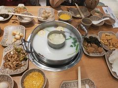 -江小渔鲜鱼火锅(冠亚星城店)