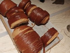 -VERIE BAKEHOUSE