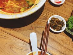 -茶花妹子云南餐厅(传媒大学店)
