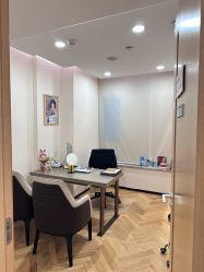 -臻悦医疗美容整形门诊部