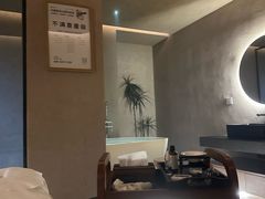 -灸春堂·艾灸·痛症·整脊连锁(丰潭路店)