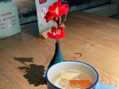 -蜜桃餐厅·伴山(湖滨商业街店)