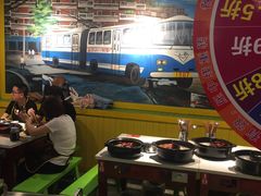 大堂-钢管厂五区小郡肝串串香(奥克斯广场锦城万达店)