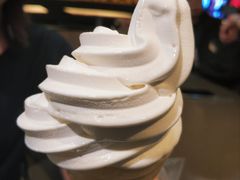甜筒-麦当劳(哈西万达店)