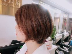 -欧艾美发沙龙