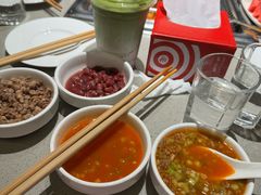 -海底捞火锅(杭州滨江九宜城店)