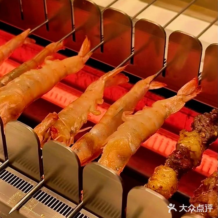 万江华南摩这家烤串真的好好吃😋