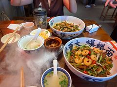 -李犟大爆鳝面·手工蟹黄包(湖滨西湖店)