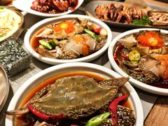-草家酱蟹炭火烤肉店(珲春南路一店)