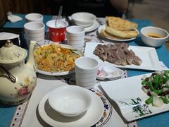 -贯贯吉·清真餐厅(浙江中路店)