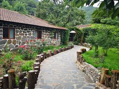 -北京水岸山吧度假村(雁栖镇店)