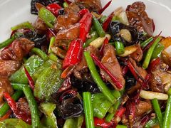 -百味地锅鸡(二店·财校分店)