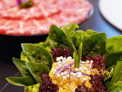 -鼎泰亨·海鲜牛肉餐厅(滨江店)