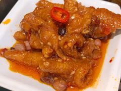 -蝴蝶里·粤菜·点心(龙湖天街&滨江店)