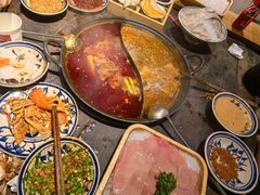 -旧街市鲜货老火锅(大光路店)