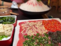 -晓宇重庆火锅(西安荟聚店)
