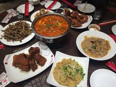 -吴记酱骨炖菜馆(西大直街店)