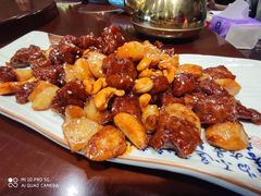 黑椒腰果牛肉粒-津菜宋记老房子(鼓楼店)