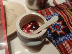 -老牌坊云南鱼豆花火锅(哈西万达店)