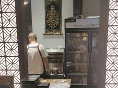 -裕合顺清真餐厅·回民老菜·大连海鲜·特色烧烤(西安路店)