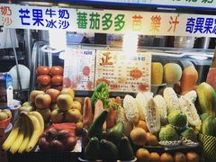 -六合夜市