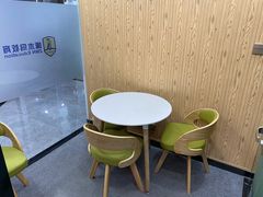 -啄木鸟美国留学(顺城东塔店)