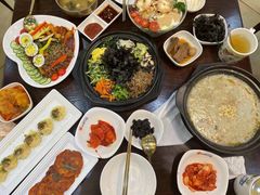 -釜山豚骨汤饭(芝罘万达广场店)
