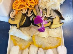 -鲜念蒸汽石锅鱼(红山6979店)