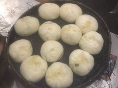 -舒小笼松针小笼包