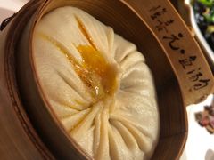 蟹粉汤包-隆喜元鱼汤包·海鲜(中联广场店)