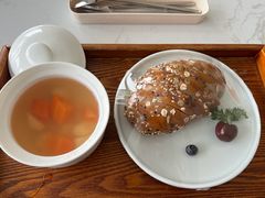 -雪梅月子中心(华侨城店)