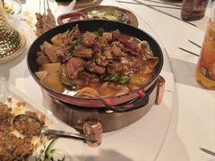 -耶里夏丽·新疆菜·28年喀什老馆(田林东路店)