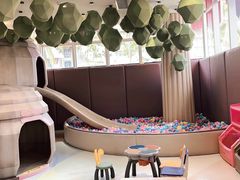 -水桶王国主题餐厅·聚会·生日派对·亲子活动·家庭套餐(亚龙湾希尔顿店)