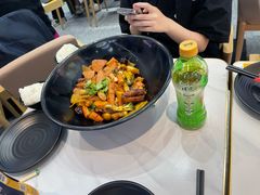 -醉人椒麻辣香锅(王府井喜悦店)