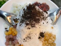 -四小区火锅·巷子里的重庆火锅(花照壁店)
