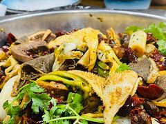 -龙顺园麻辣香锅(机场店)