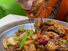 -三江源美食城