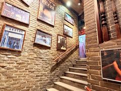 -东口码头·烧鸽子·鱼头泡饼·地方菜(金鹰悦城店)