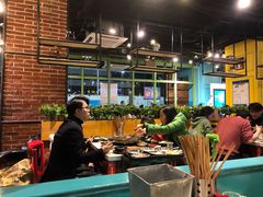 大堂-钢管厂五区小郡肝串串香(南山店)
