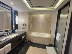 -舟山希尔顿酒店