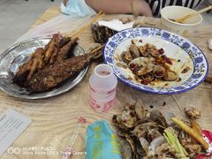 -江城燕子大排档(江汉路步行街店)