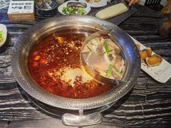 -老船舫·现做活鲜鱼馆(东郊记忆店)