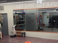 -乐刻健身铁馆(灯市口店)