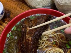 -小龙大肉面馆
