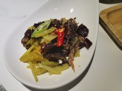 -黑鸡小馆(金源店)